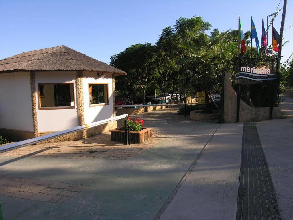 Villaggio Marinella Direttamente Sul Mare Isola Di Capo Rizzuto Exterior photo